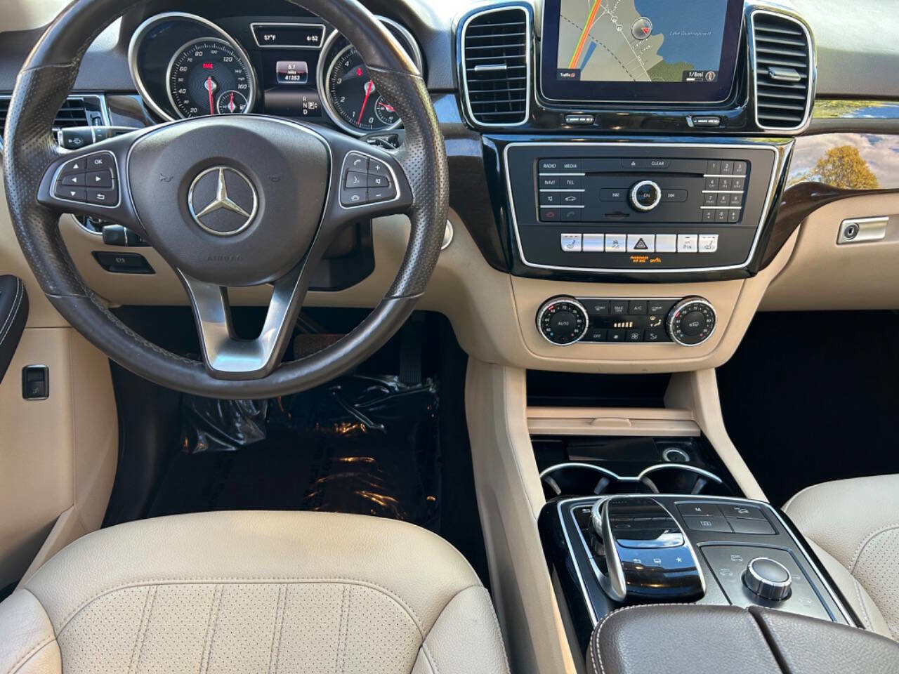 Used 2016 Mercedes-Benz GLE 350 4MATIC w/ Premium Package image 31