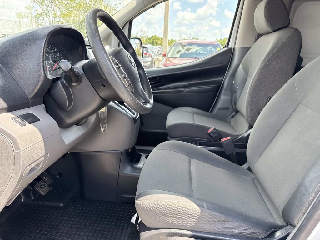Used 2020 Nissan NV200 S FWD image 15