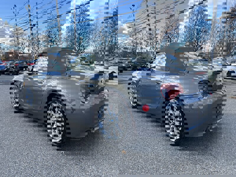 Used 2007 BMW Z4 3.0i image 6