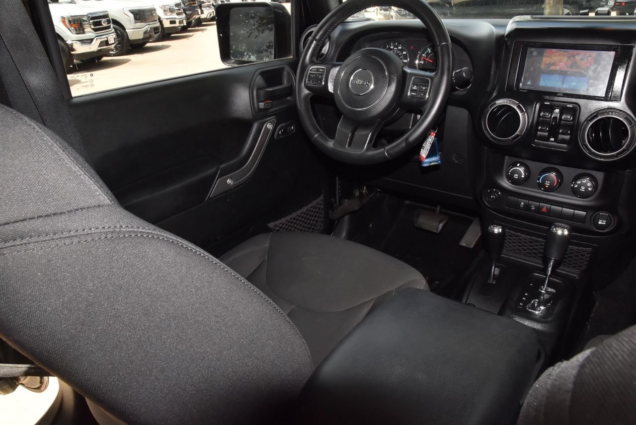 Used 2017 Jeep Wrangler Unlimited Sport w/ Quick Order Package 24S AWD/4WD image 15