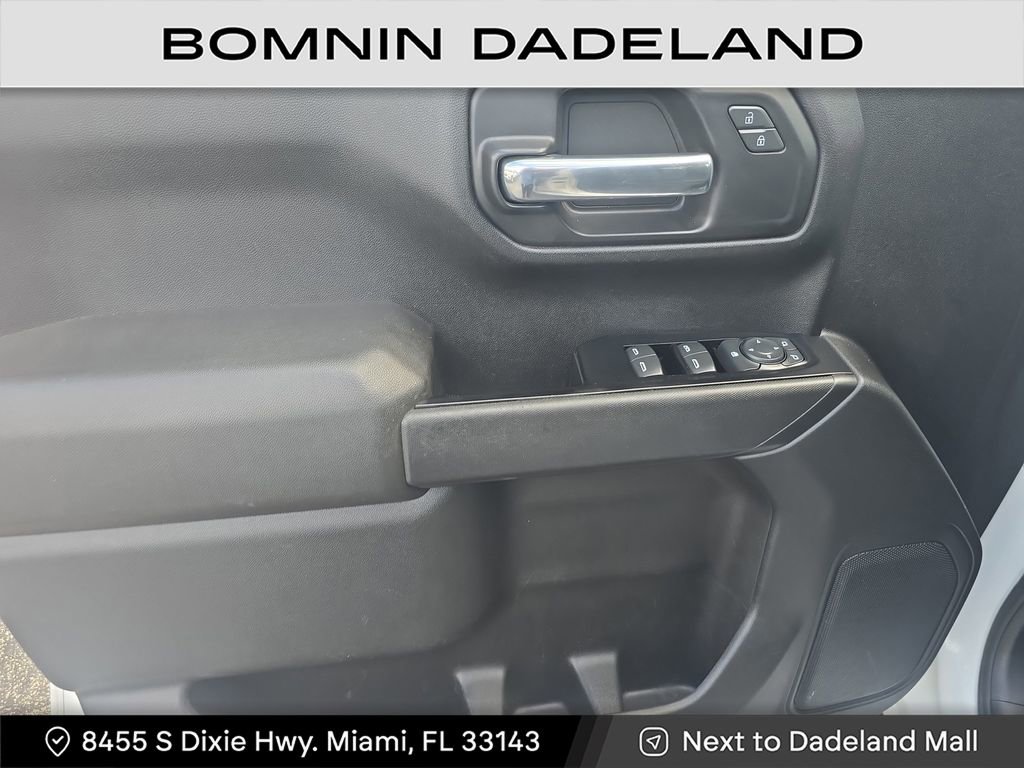 Used 2019 Chevrolet Silverado 1500 Custom w/ Custom Value Package image 16