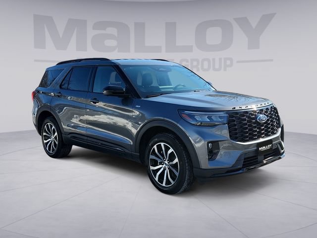 Used 2025 Ford Explorer ST-Line AWD/4WD image 7