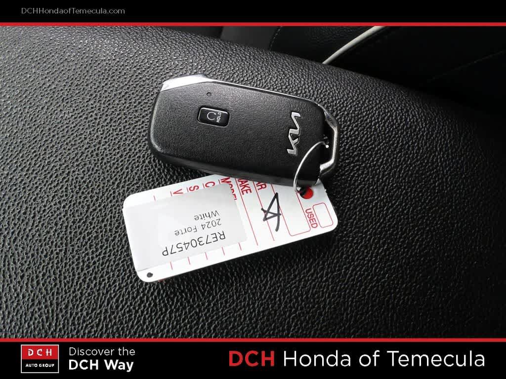 Used 2024 Kia Forte GT-Line FWD image 15