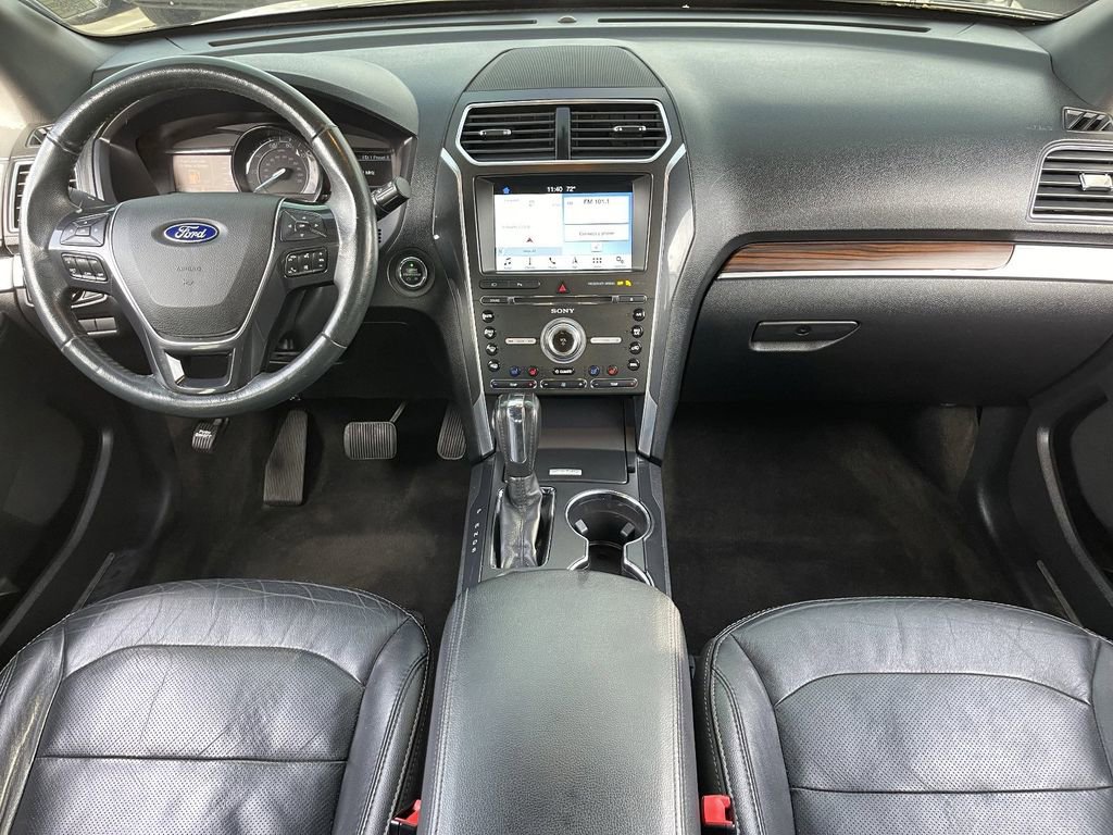 Used 2018 Ford Explorer Limited FWD image 14