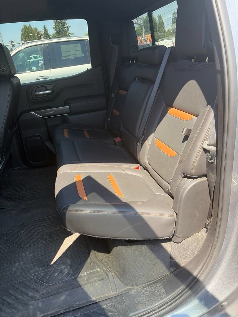 Used 2020 GMC Sierra 1500 AT4 w/ AT4 Premium Package AWD/4WD image 11