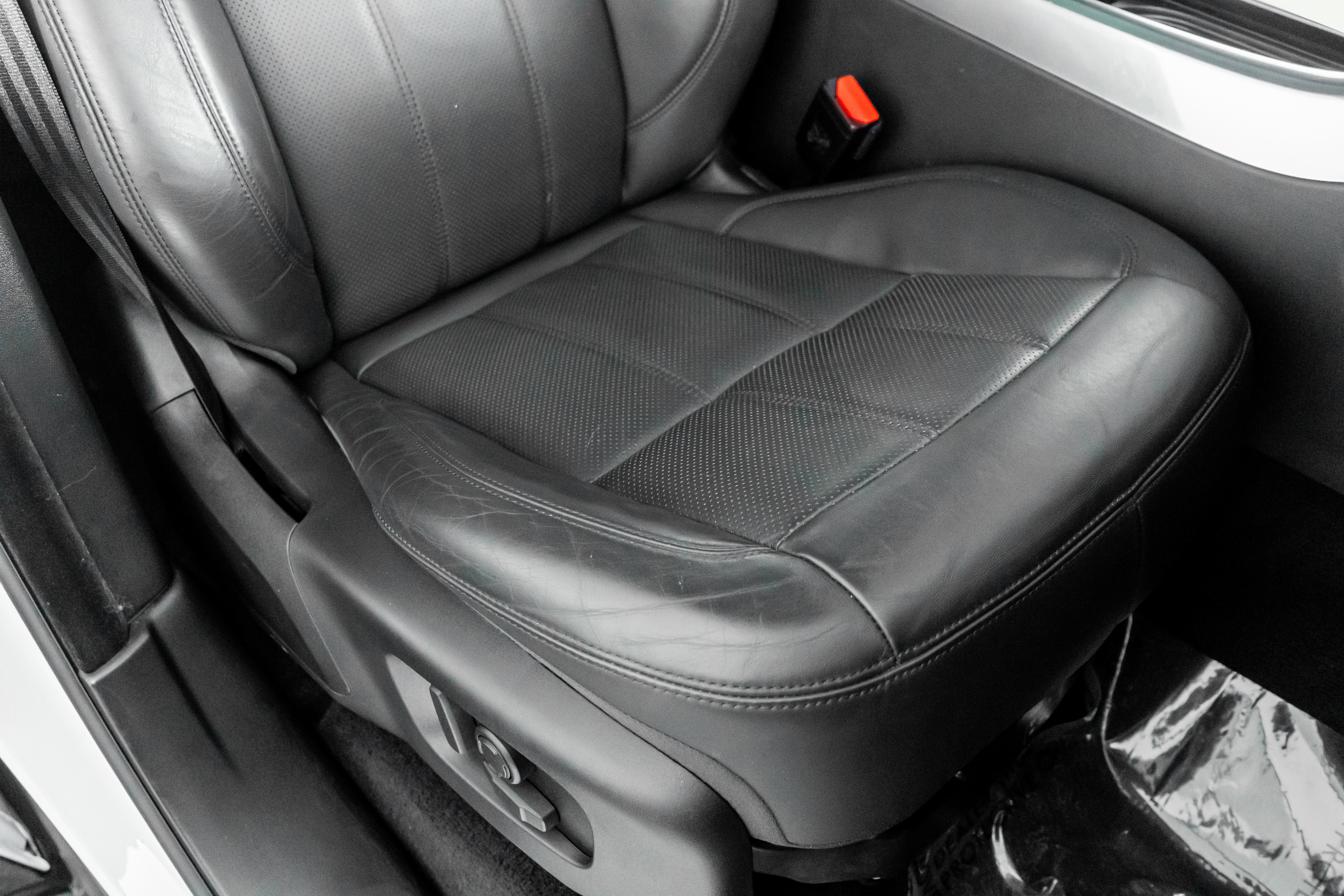 Used 2019 Land Rover Range Rover Sport HSE image 30