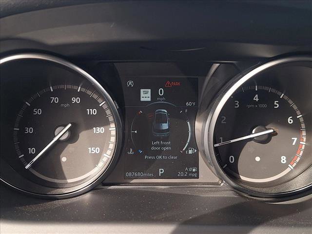 Used 2019 Land Rover Discovery Sport HSE image 11