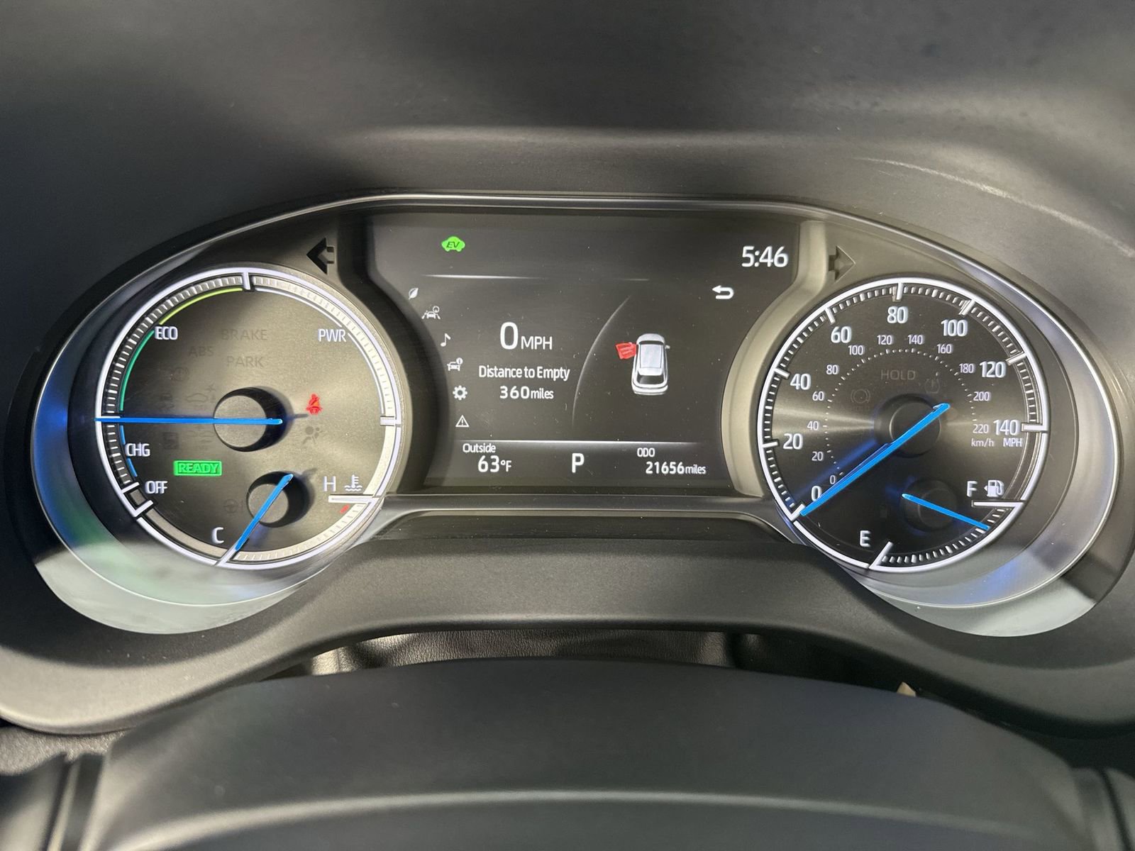 Used 2024 Toyota Venza LE image 16