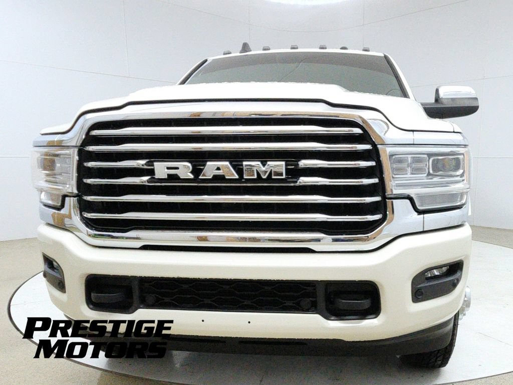 Used 2020 RAM 3500 Limited AWD/4WD image 2