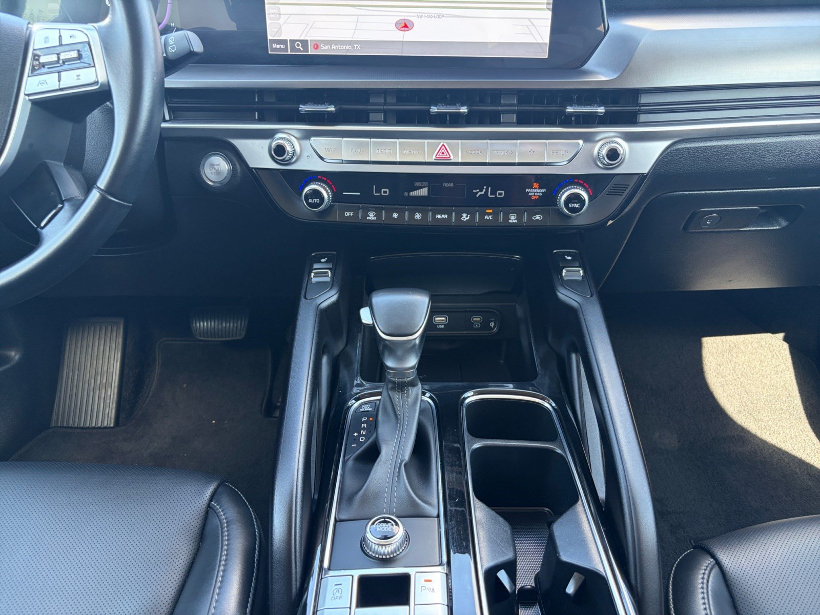 Used 2025 Kia Telluride S FWD image 18