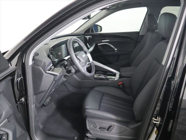 Used 2025 Audi Q5 Premium w/ Convenience Package AWD/4WD image 22
