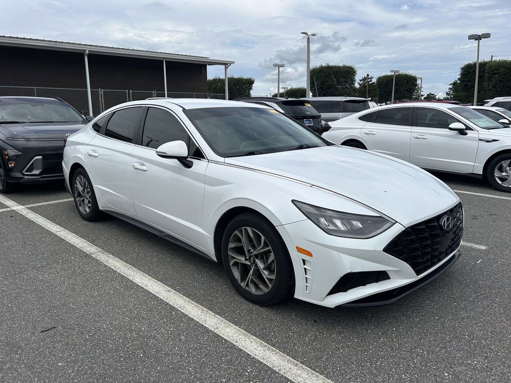 Used 2020 Hyundai Sonata SEL FWD image 2