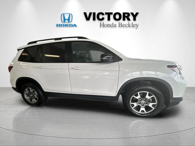Used 2022 Honda Passport TrailSport image 7