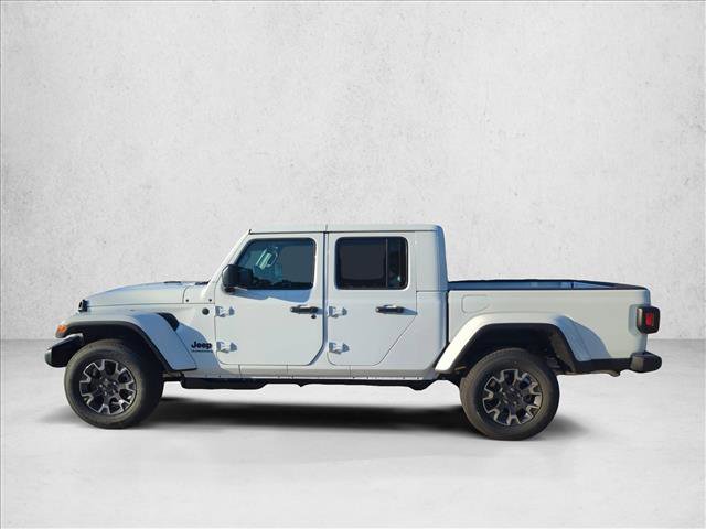 New 2026 Jeep Gladiator Sport image 4