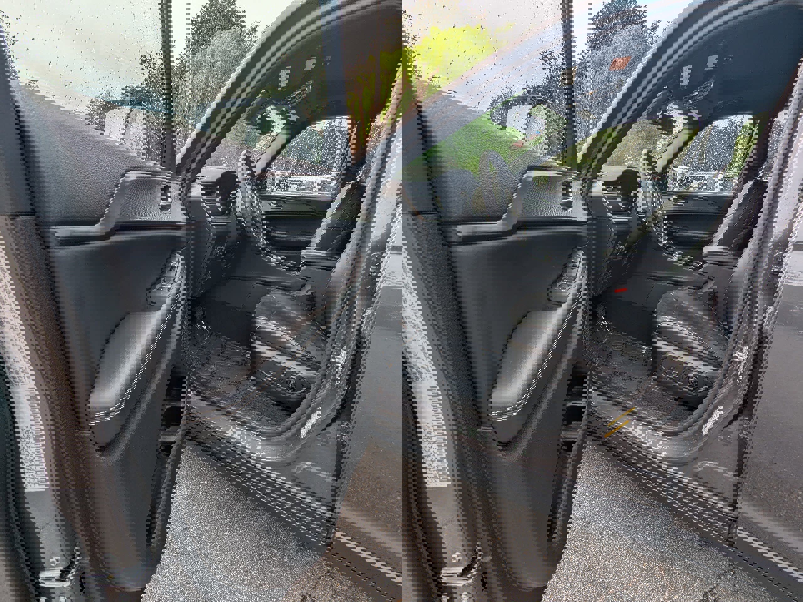 Certified 2023 Jeep Grand Cherokee L Laredo image 9