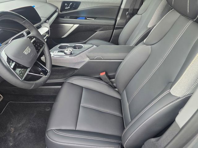 New 2026 Cadillac Optiq Luxury 1 RWD image 20