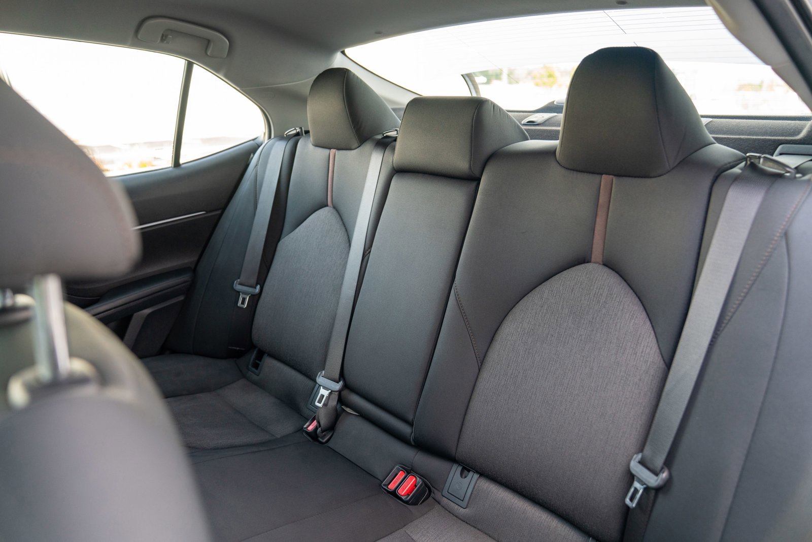 Used 2019 Toyota Camry LE image 21