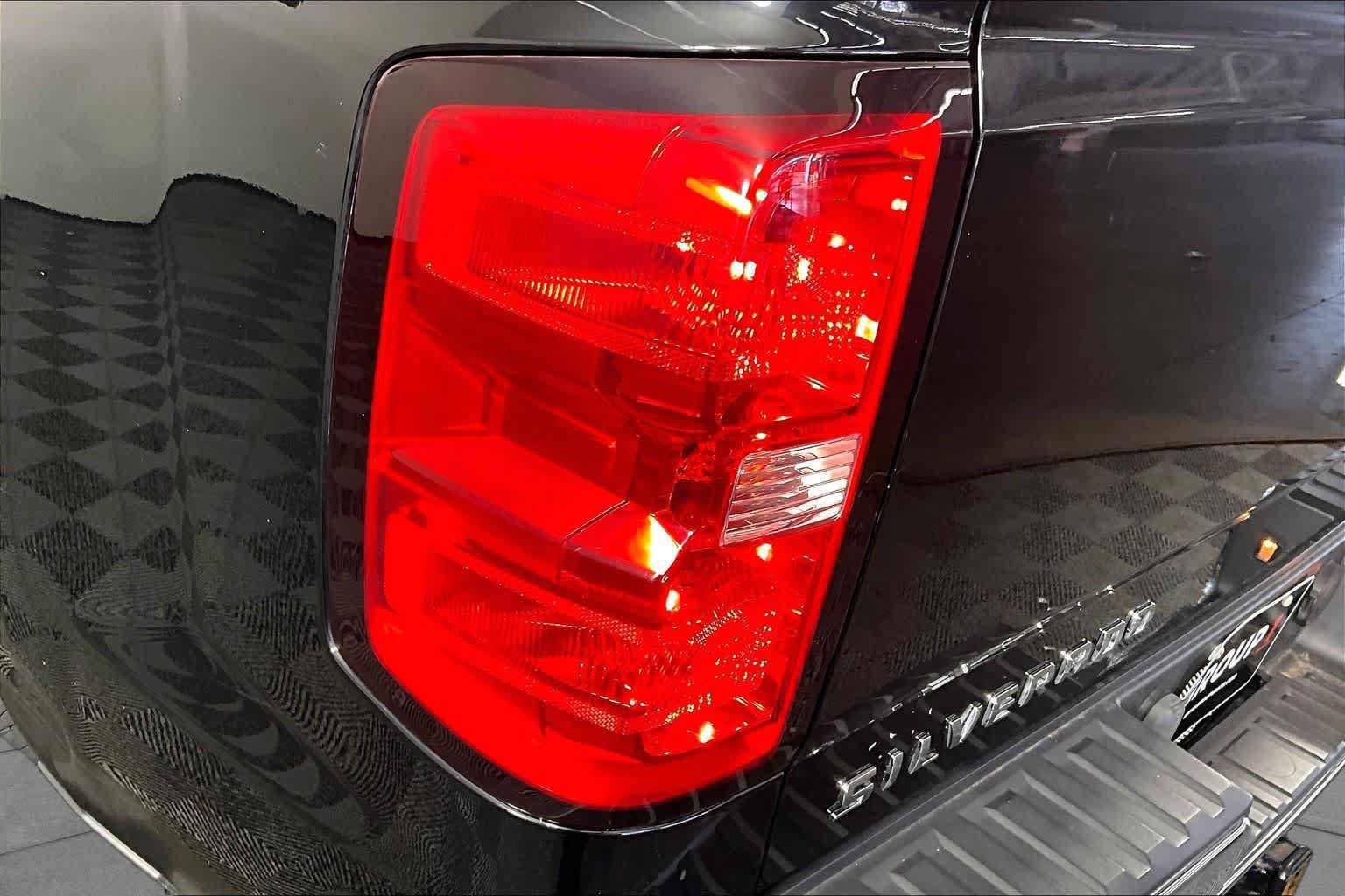 Used 2015 Chevrolet Silverado 1500 LT w/ Texas Edition, 1LT Trim RWD image 25