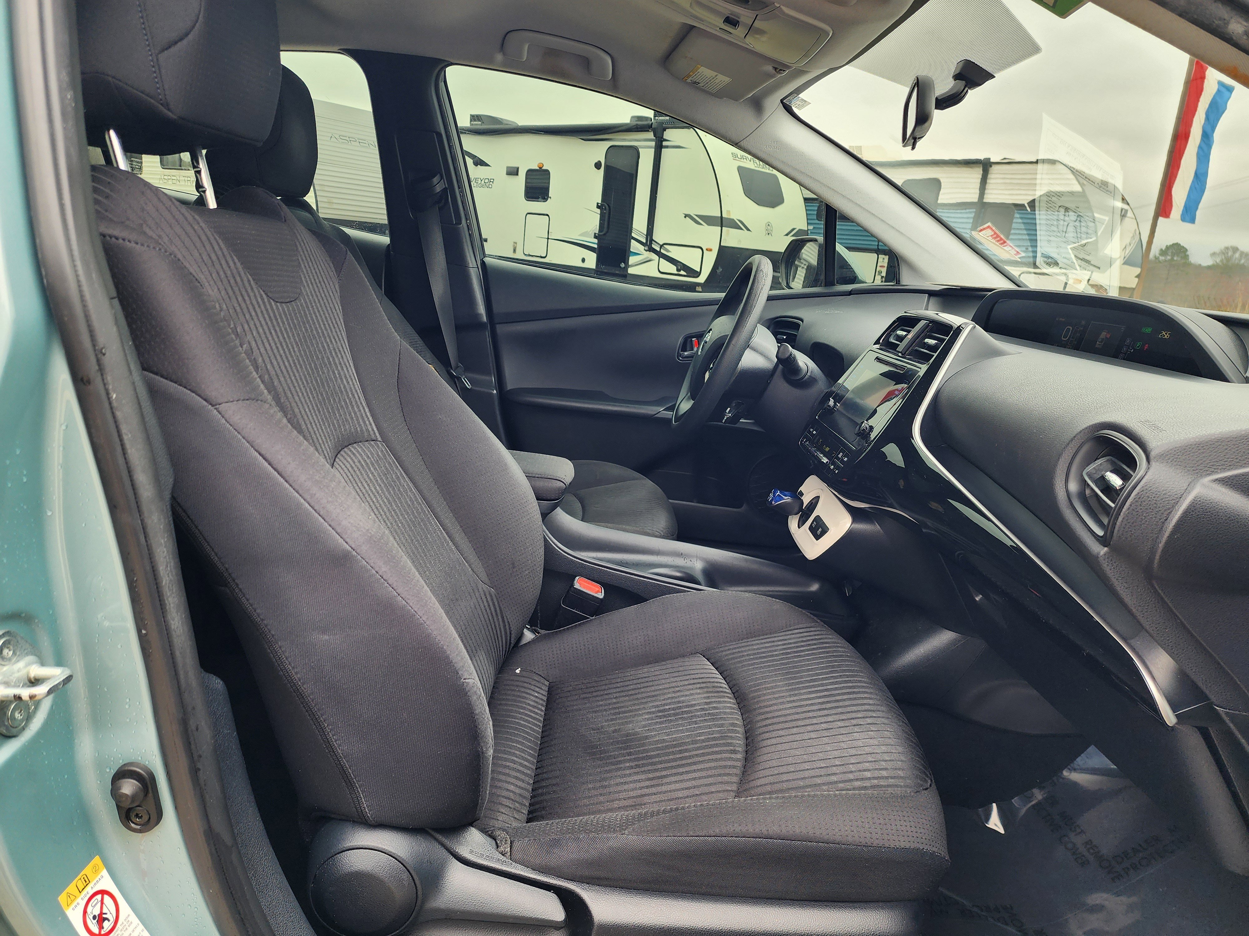 Used 2016 Toyota Prius Two FWD image 12