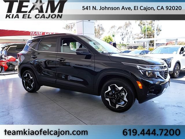 Certified 2025 Kia Seltos EX AWD/4WD image 8
