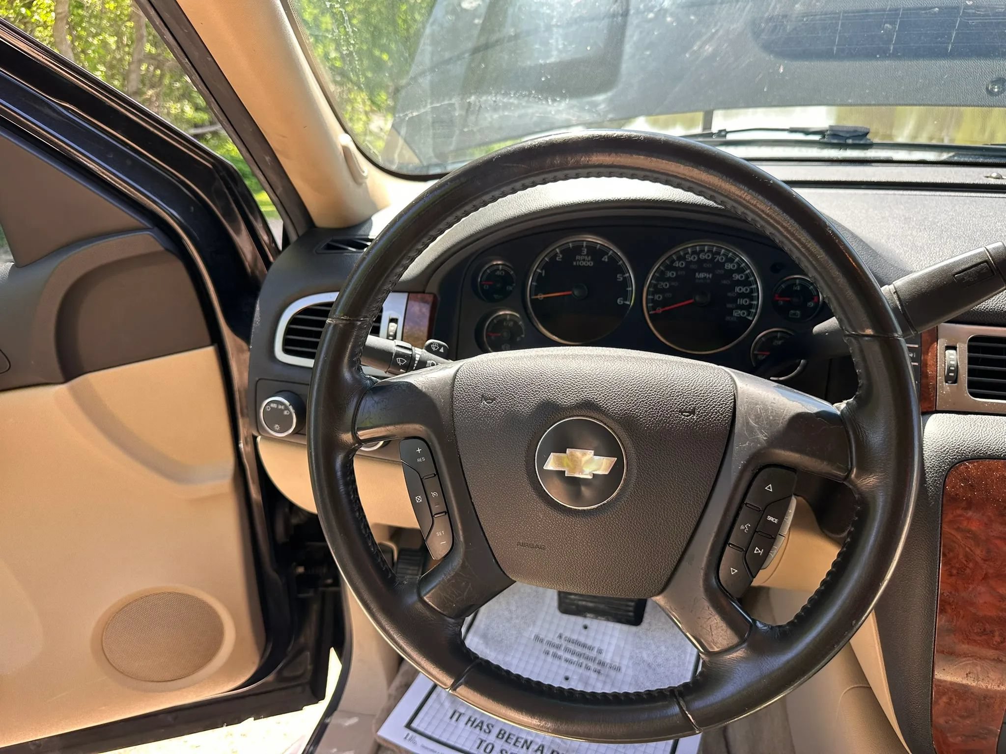 Used 2007 Chevrolet Avalanche LTZ w/ LTZ Preferred Equipment Group AWD/4WD image 17