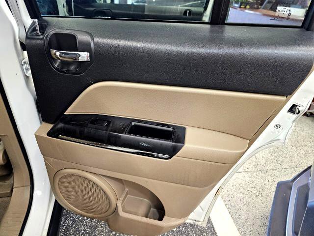 Used 2014 Jeep Patriot Limited w/ Sun/Sound Group image 26