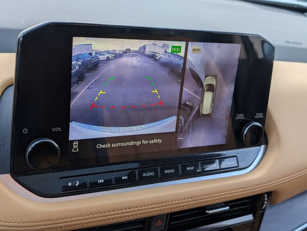 Certified 2021 Nissan Rogue Platinum image 21