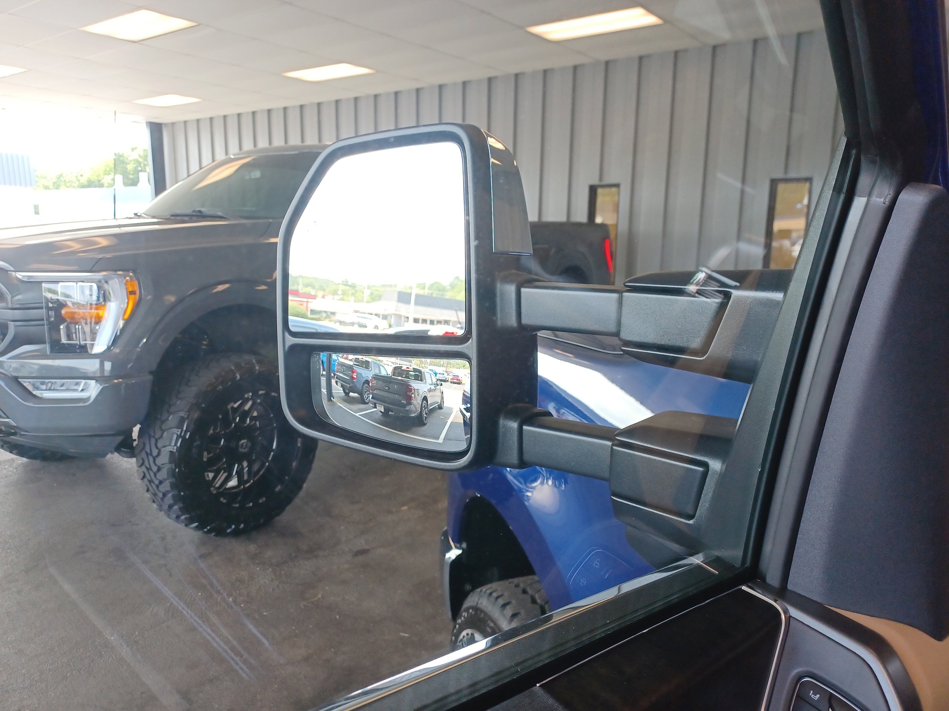 New 2026 Ford F250 Lariat image 14
