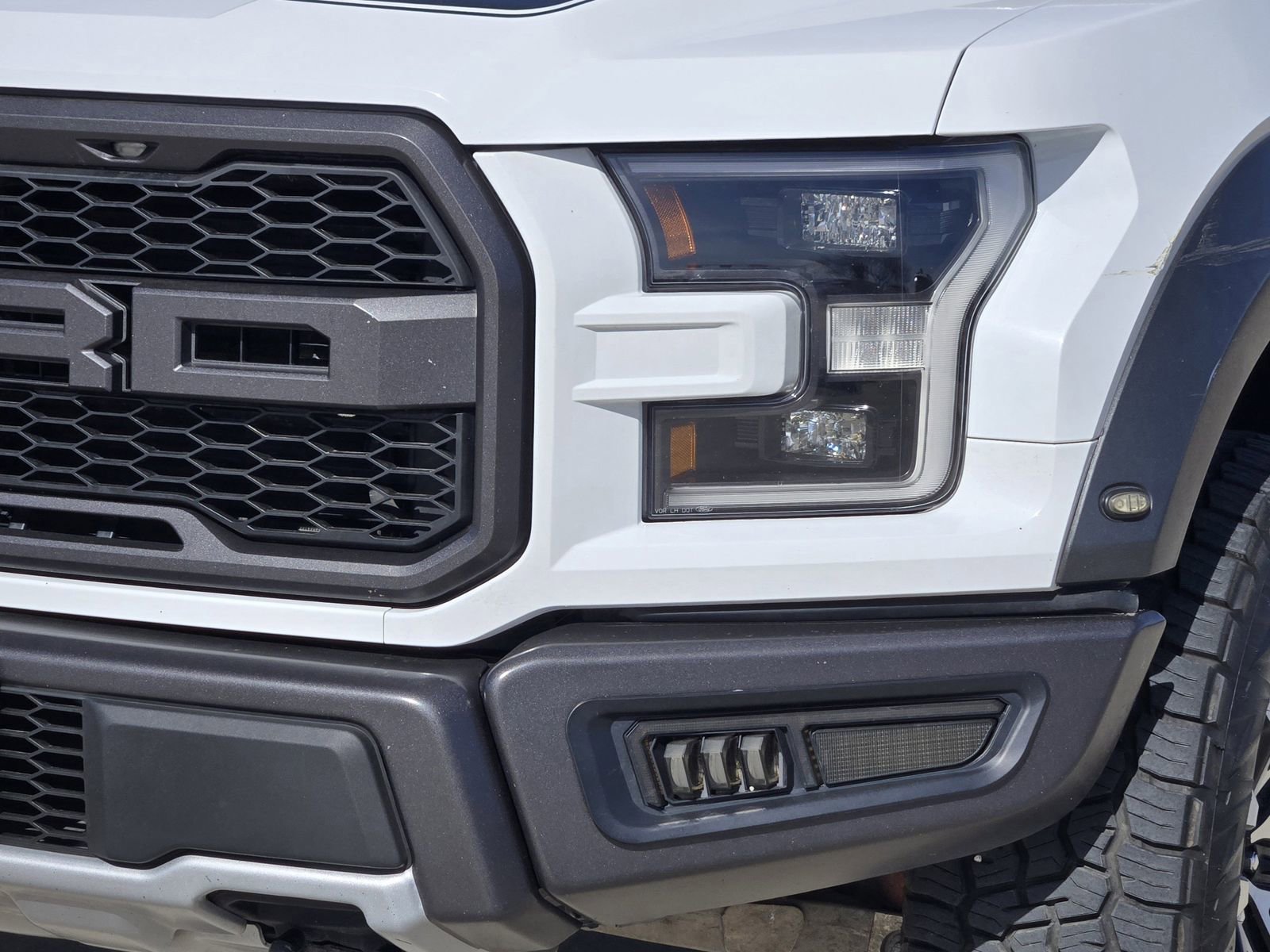 Used 2020 Ford F150 Raptor w/ Equipment Group 802A Luxury image 10