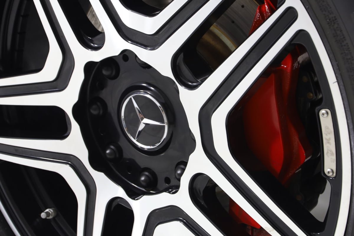 Used 2017 Mercedes-Benz G 550 Squared image 20
