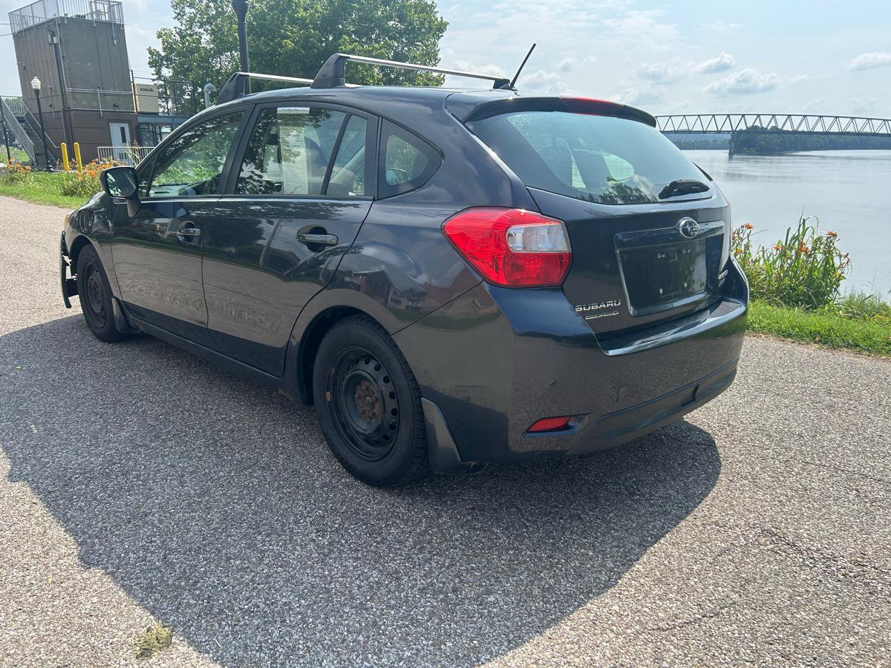 Used 2014 Subaru Impreza 2.0i AWD/4WD image 3