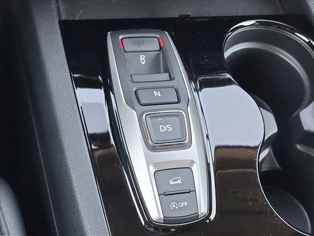 Used 2016 Honda Pilot Touring image 12