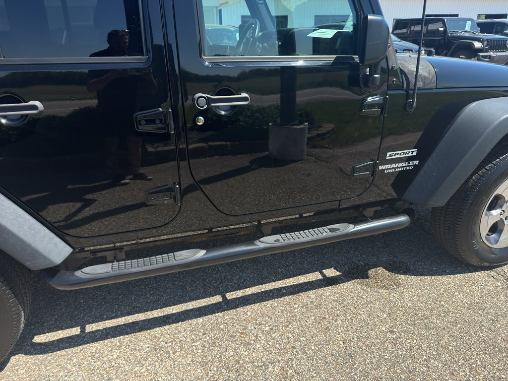 Used 2017 Jeep Wrangler Unlimited Sport w/ Quick Order Package 24S AWD/4WD image 12