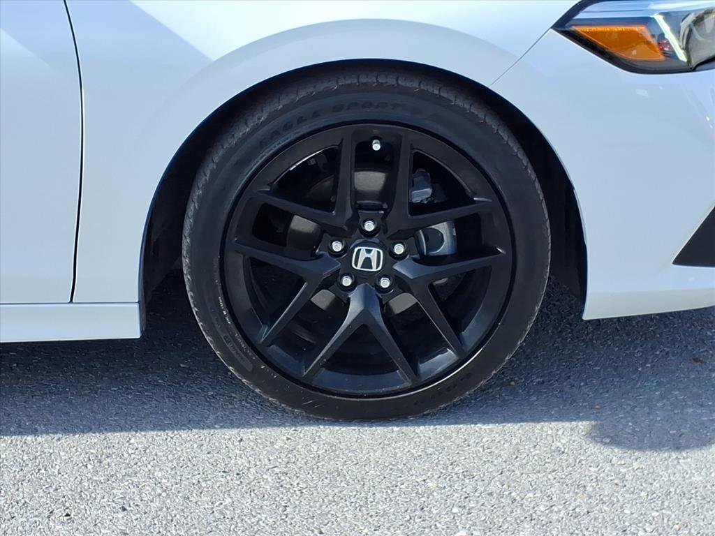 Used 2023 Honda Civic Sport image 11