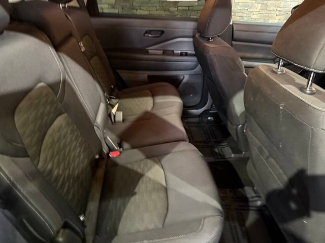 Certified 2023 Nissan Pathfinder SV AWD/4WD image 32