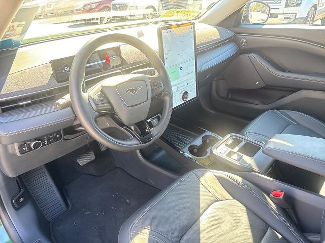 Certified 2025 Ford Mustang Mach-E Premium image 6