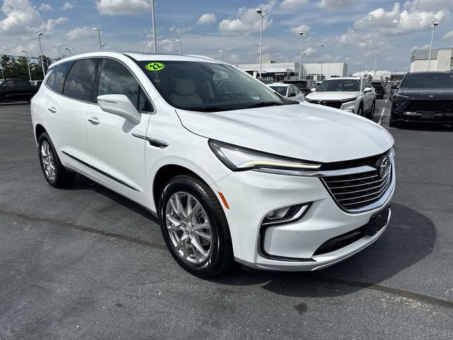 Certified 2022 Buick Enclave Essence w/ Experience Buick Package FWD image 7