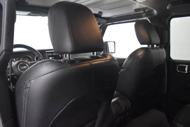 Certified 2020 Jeep Gladiator Overland image 18