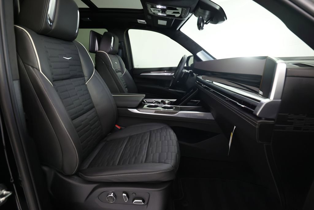 Used 2026 Cadillac Escalade V image 10
