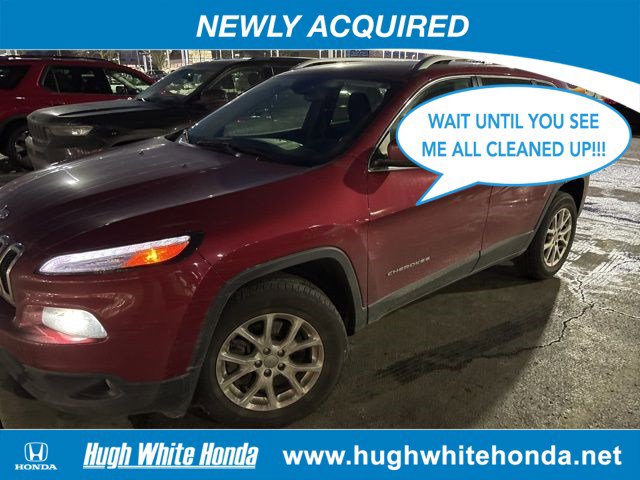 Used 2017 Jeep Cherokee Latitude w/ Cold Weather Group video 1