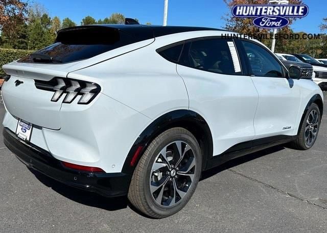 Used 2023 Ford Mustang Mach-E Premium AWD/4WD image 18