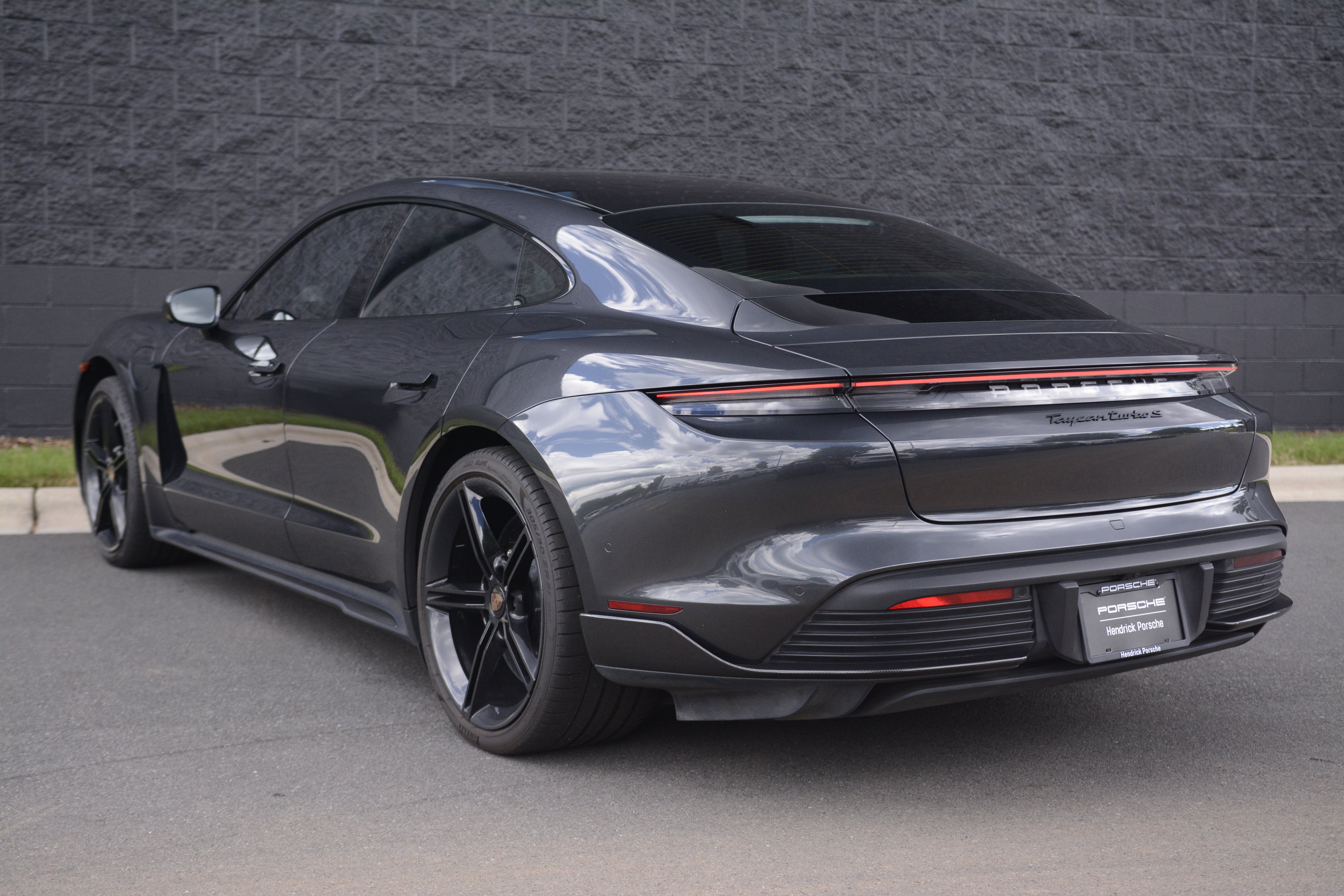 Certified 2020 Porsche Taycan Turbo S AWD/4WD image 3