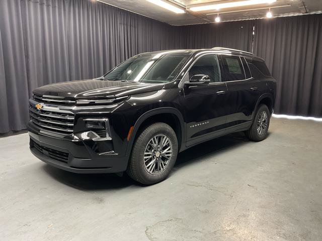 New 2027 Chevrolet Traverse LT AWD/4WD image 3