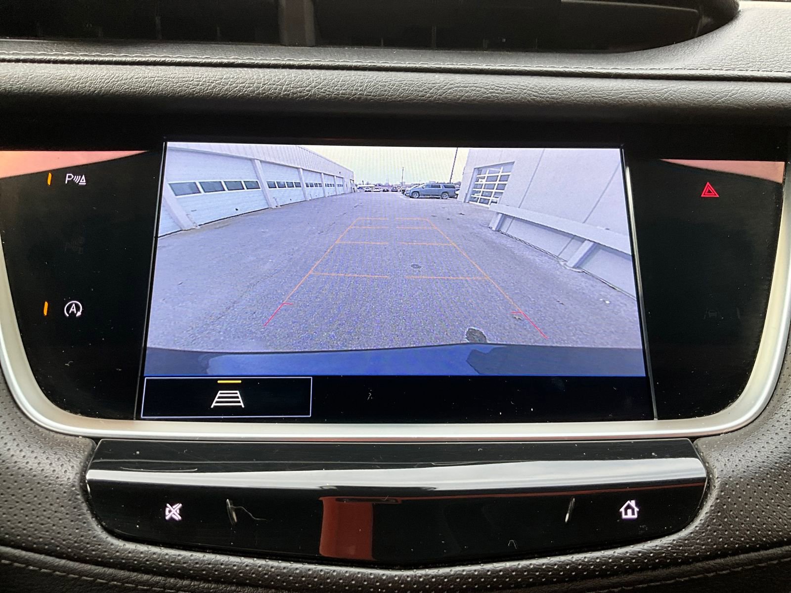 Certified 2022 Cadillac XT5 Premium Luxury image 6