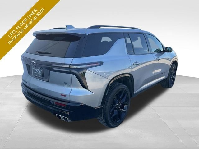 Used 2025 Chevrolet Traverse RS w/ LPO, Floor Liner Package AWD/4WD image 5