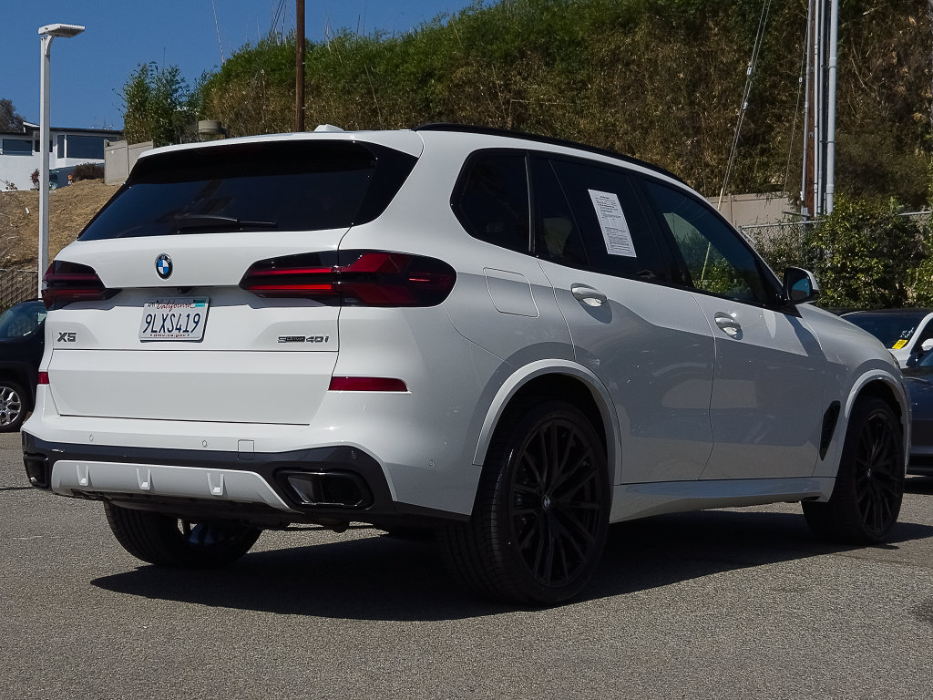 Used 2024 BMW X5 sDrive40i w/ M Sport Package RWD image 27