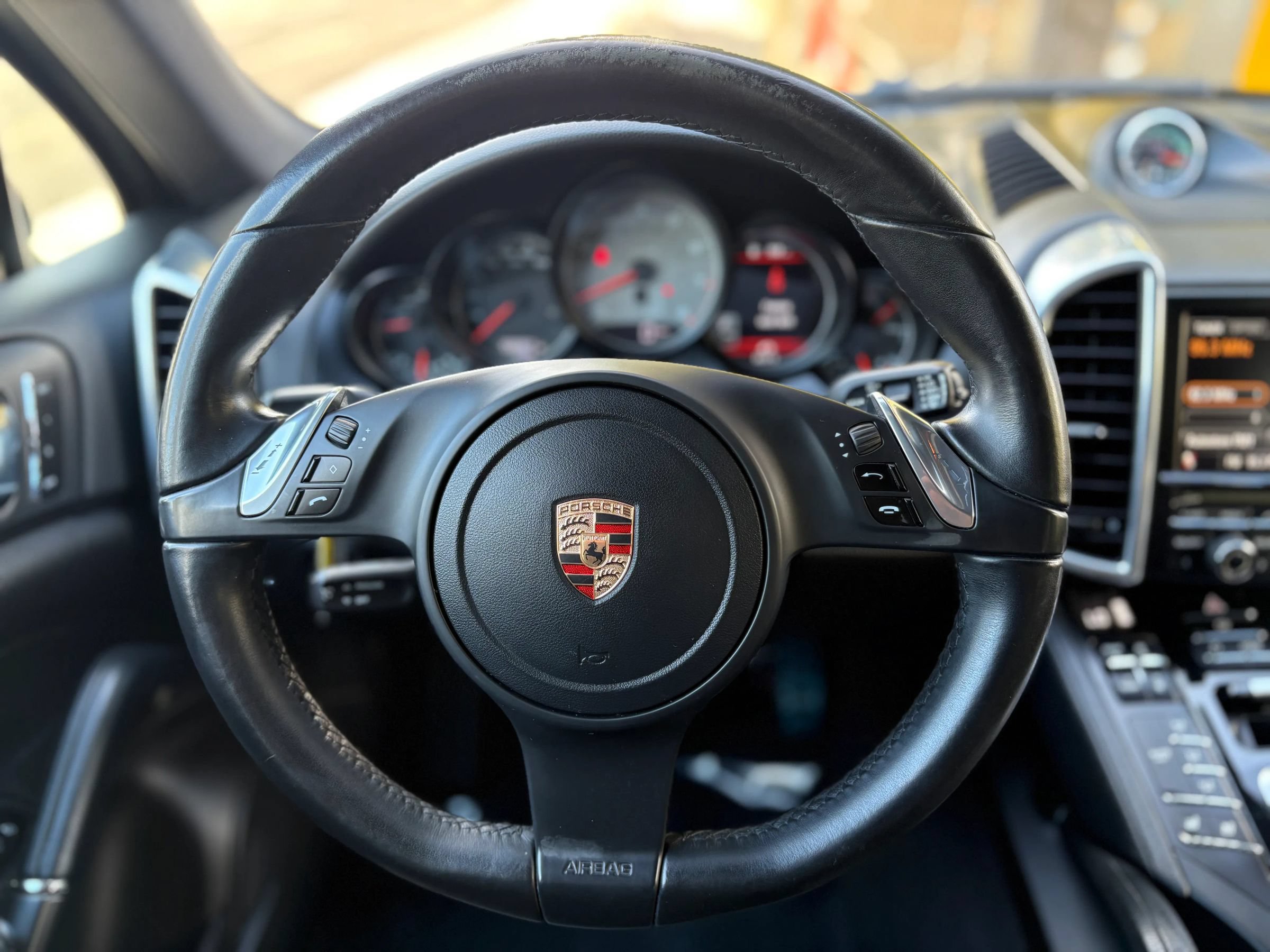 Used 2012 Porsche Cayenne S AWD/4WD image 21