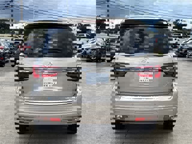 Certified 2024 INFINITI QX80 Sensory image 4
