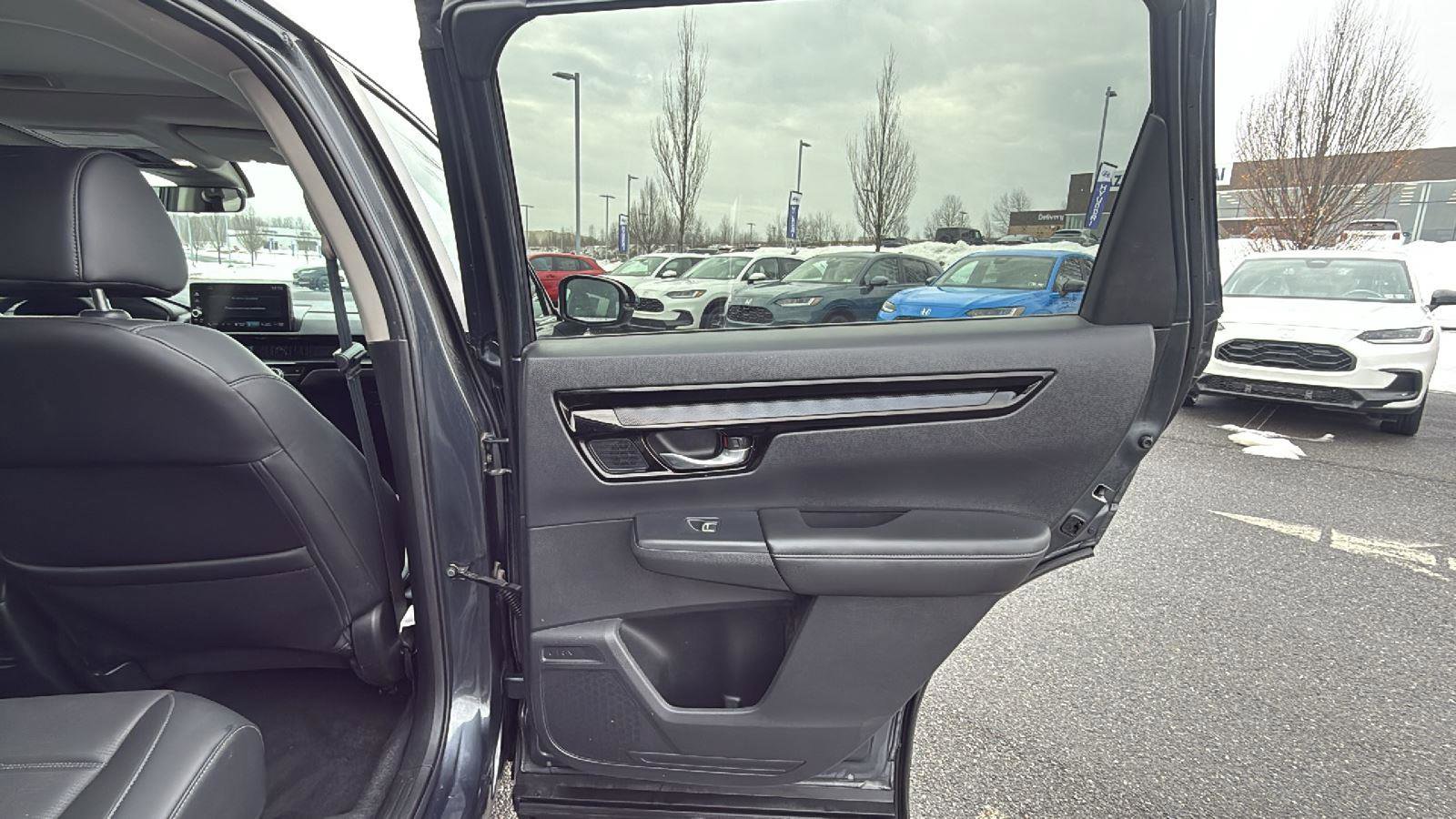 Used 2023 Honda CR-V EX-L image 17