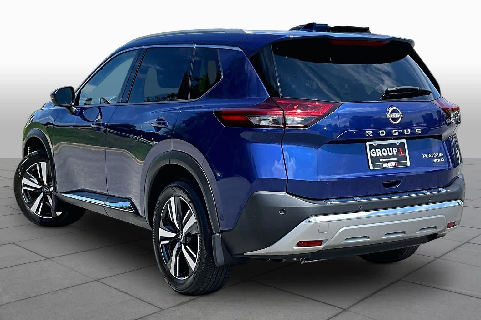 Used 2023 Nissan Rogue Platinum AWD/4WD image 12